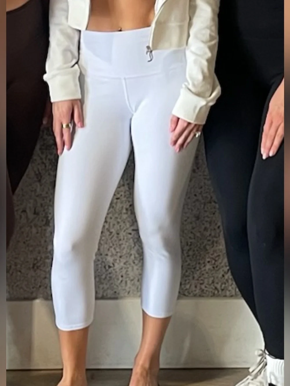 White Alo Leggings